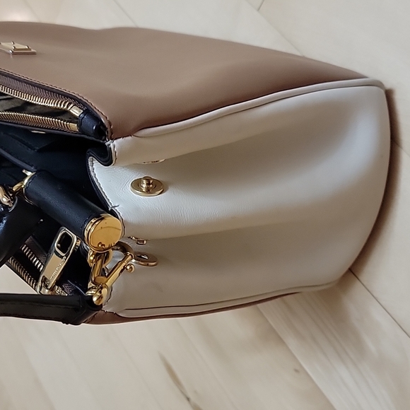 DOLCE & GABBANA Medium size two tone Tan and Mocha satchel - Picture 2 of 16